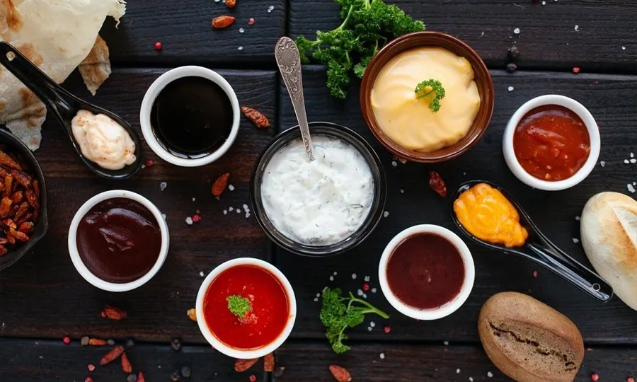 صحت بخش سمجھ کر کھائی جانے والی چند نقصان دہ غذائیں