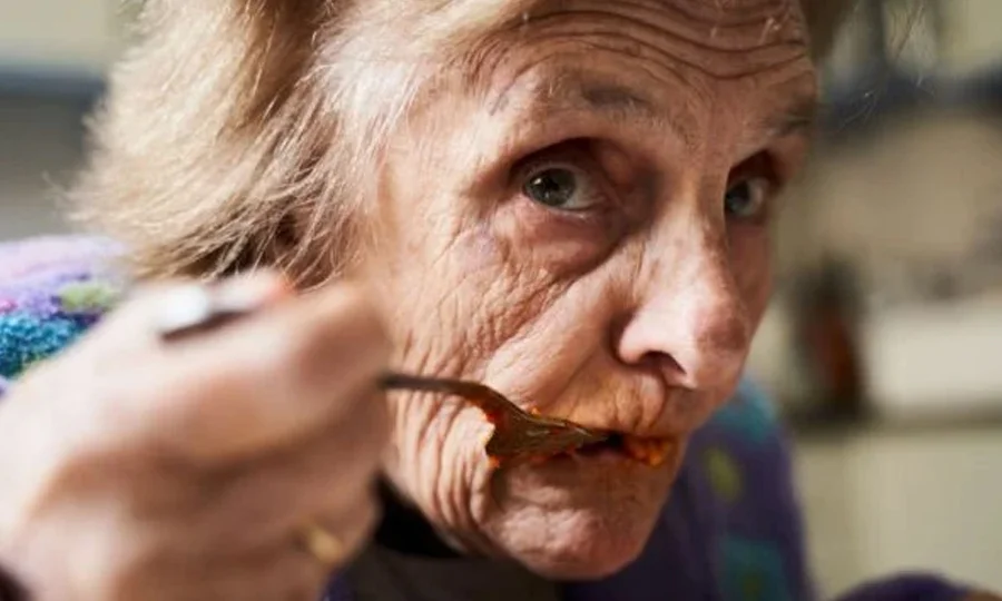 100 سال تک زندہ رہنا ہے؟ حیران کن تحقیق میں ترکیب سامنے آگئی