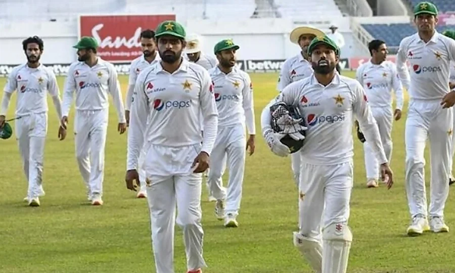 پاکستان ٹیم کو بڑا دھچکا، اہم کھلاڑی بنگلا دیش کے خلاف پہلے ٹیسٹ سے باہر