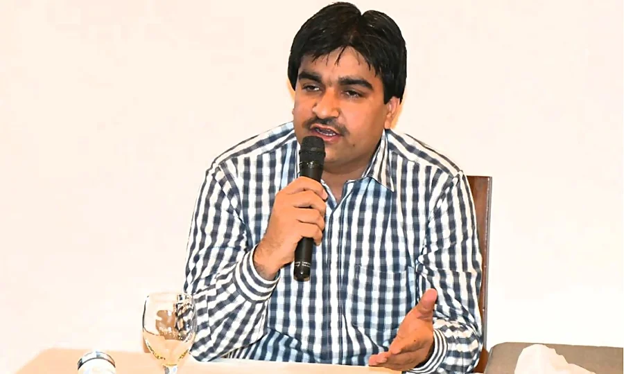 لاکھوں نوجوانوں کی زندگی بچانے کیلیے سپارک نے بجٹ میں سگریٹ مہنگے کرنے کی تجویز پیش کر دی