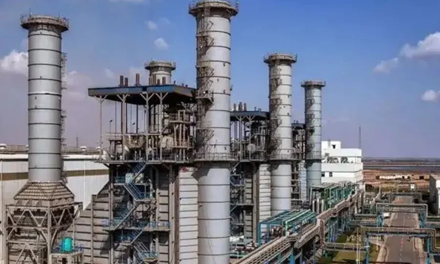 قومی اقتصادی سروے 2025-26: آئندہ 8 سال میں مزید 16 آئی پی پیز لگانے کا پلان