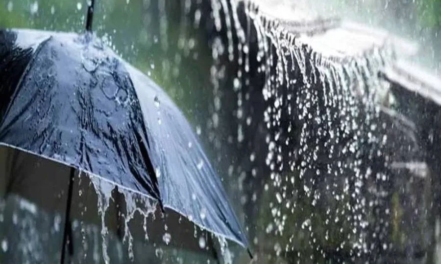  محکمہ موسمیات کے مطابق مغربی ہواؤں کا ایک سلسلہ آج ملک کے بالائی علاقوں میں داخل ہوگا جو 5 جون تک برقرار رہنے کا امکان ہے۔