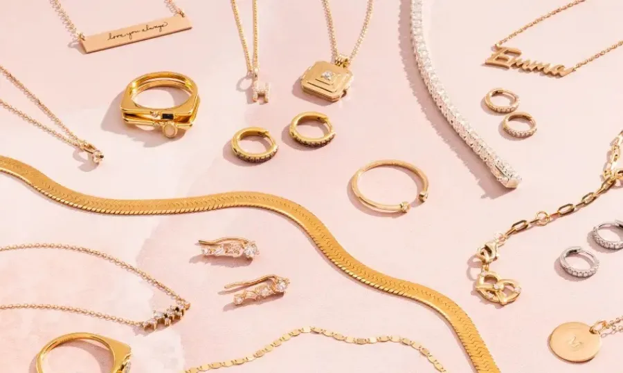 سونے کی قیمت میں اتار چڑھاؤ کاسلسلہ جاری، آج بڑی کمی ریکارڈ