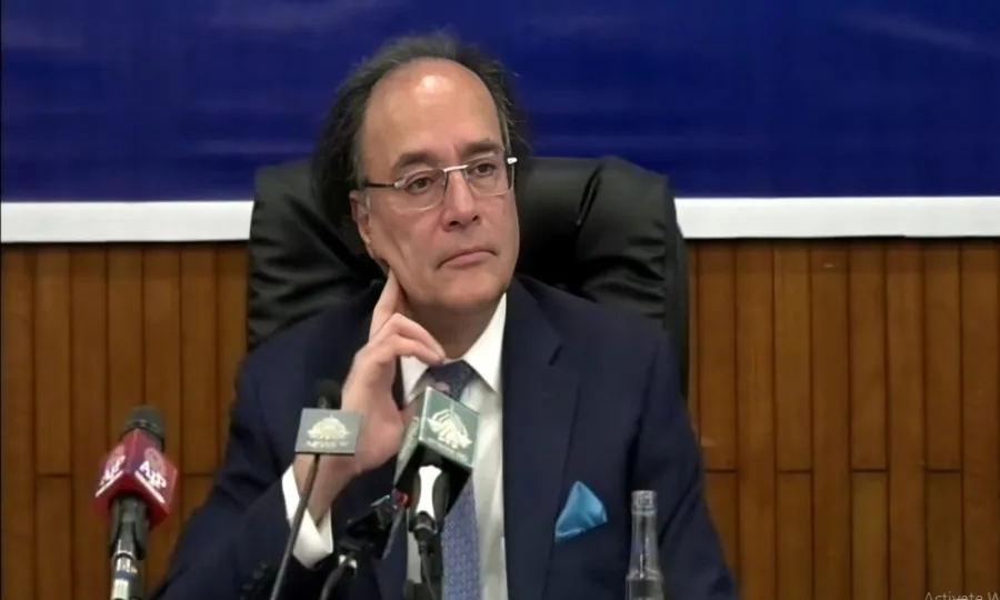 اقتصادی سروے 2025-26: مہنگائی اور قرضوں میں اضافہ، معیشت میں بہتری کے آثار