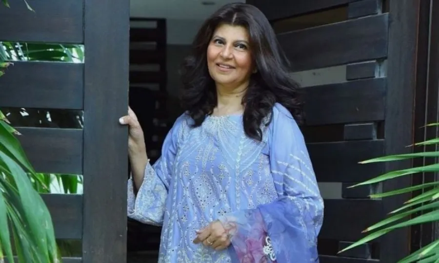 ہر کام کیلئے گاڑی کیوں؟ روبینہ اشرف نے شہریوں کو پیدل چلنے کا مشورہ دے دیا