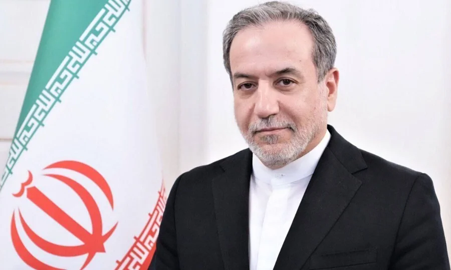 یمن کا بحران فوجی نہیں بلکہ سفارتی حل کا متقاضی ہے، عباس عراقچی