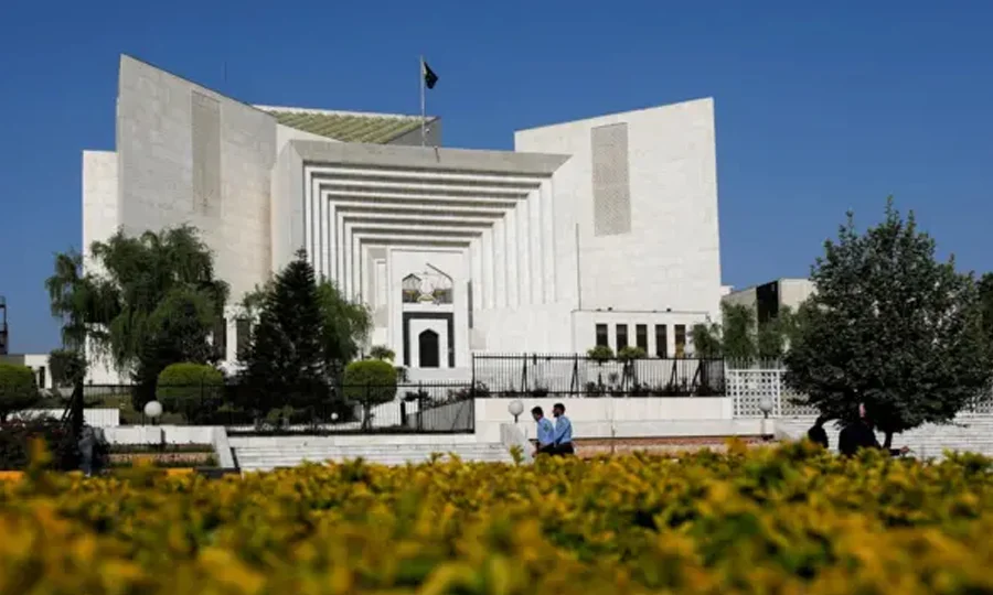 عدالت نے بانی پی ٹی آئی کی اسپتال منتقلی کے خلاف درخواست پر اعتراض اٹھادیا