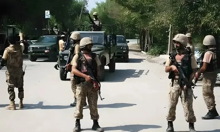 بلوچستان میں قانون نافذ کرنے والے اداروں کی کارروائیاں؛ 6 دہشت گرد ہلاک، 5 گرفتار