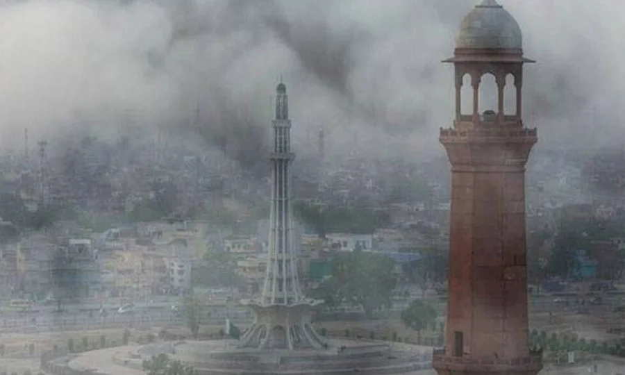 لاہور آلودہ ترین شہروں میں 16 ویں نمبر پر آگیا
