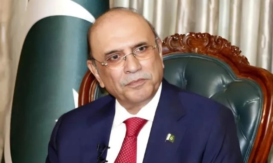 پاک بحریہ کے عزم اور بہادری نے ہمیشہ قوم کا سر فخر سے بلند کیا، صدر مملکت