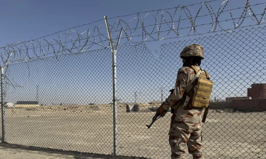 افغان طالبان رجیم کے 8 ڈرونز پاکستانی حدود میں داخل، ایئر ڈیفنس نے تمام مار گرائے
