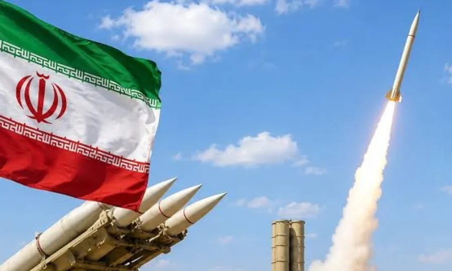 ایران کا جوابی وار؛ امریکی فوجی اڈوں پر درجنوں میزائل داغنے کا دعویٰ