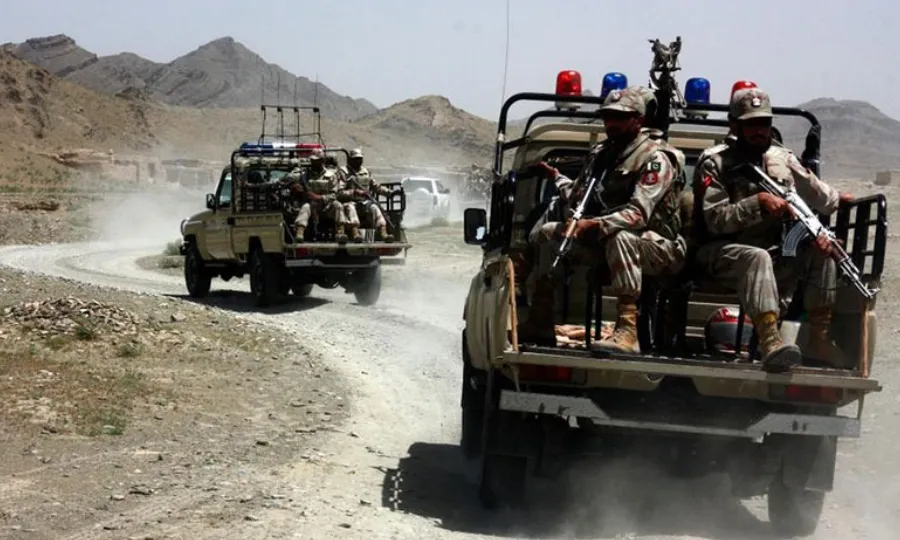 خیبرپختونخوا میں سیکیورٹی فورسز کی بڑی کارروائیاں؛ 28 دہشت گرد ہلاک
