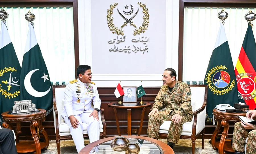 فیلڈ مارشل سے انڈونیشین نیول چیف کی ملاقات؛ علاقائی سلامتی اور دوطرفہ دفاعی تعاون پر تبادلہ خیال
