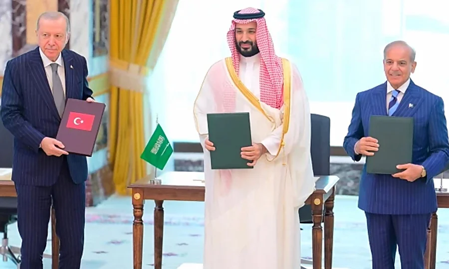 مکہ دفاعی معاہدے پر تنقید، حاقان فیدان کا دوٹوک جواب