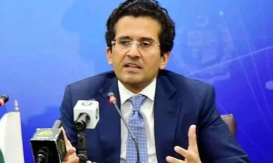 پٹرول کی قیمت 1000 روپے تک پہنچنے کا خطرہ؟ وفاقی وزیر نے بڑا انتباہ دے دیا