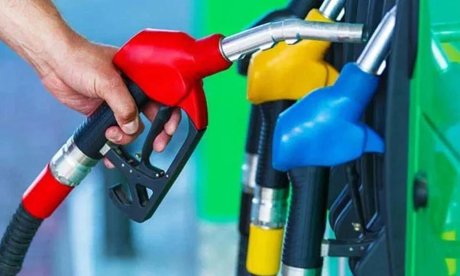 پیٹرولیم مصنوعات کی قیمتوں میں کمی کا اعلان