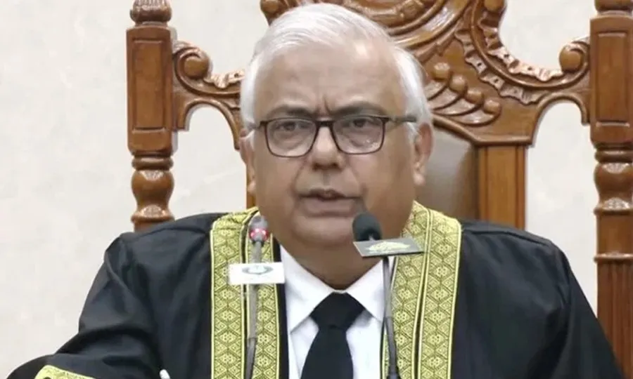 آئین کی پاسداری سے ہی معاشرے میں استحکام ممکن ہے، جسٹس امین الدین