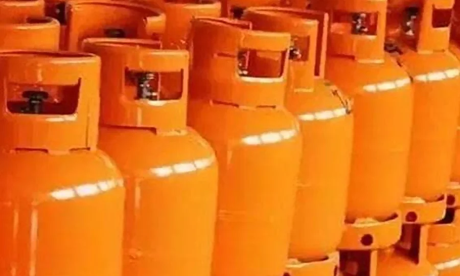 ایل پی جی 450 روپے کلو سے زیادہ مہنگی نہیں ہونی چاہیے، وزیر پیٹرولیم
