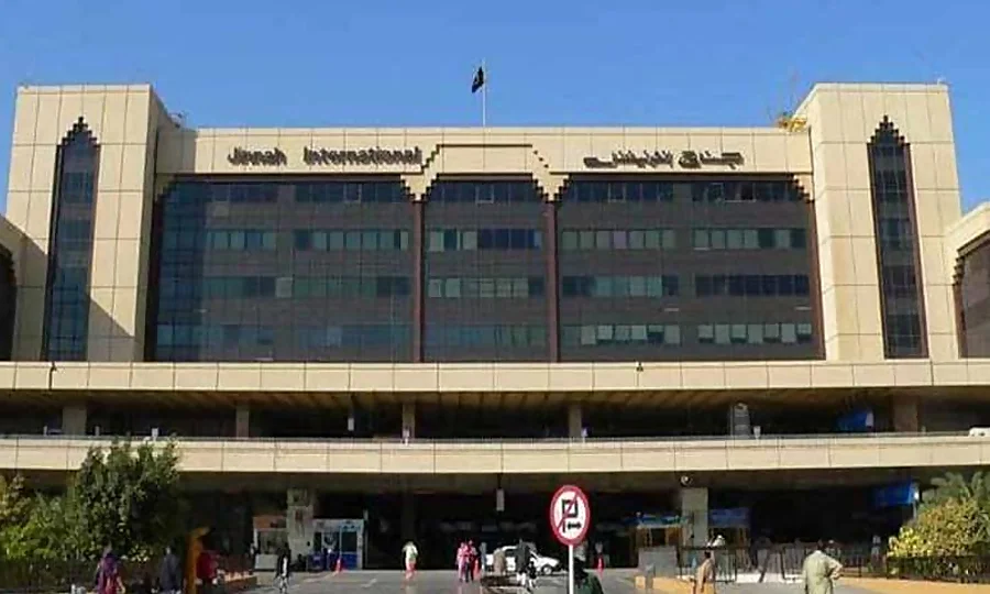 کراچی ایئرپورٹ کسٹمز کا بڑا انکشاف، 3.2 ارب کی مشتبہ درآمدات کا اسکینڈل پکڑا گیا
