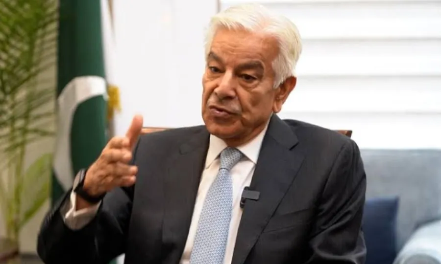 لانگ مارچ میں 9 مئی جیسی دہشت گردی کرنے کی کوشش کی تو کچل دیا جائے گا، خواجہ آصف