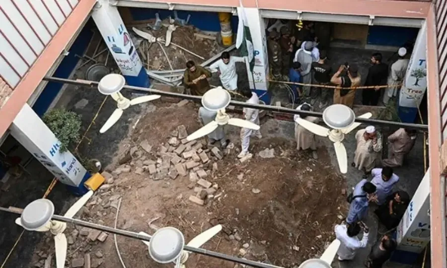 خیبرپختونخوا کے تمام سرکاری اسکولوں کی عمارتوں کا سیفٹی سروے؛ 26 اکتوبر تک رپورٹ طلب