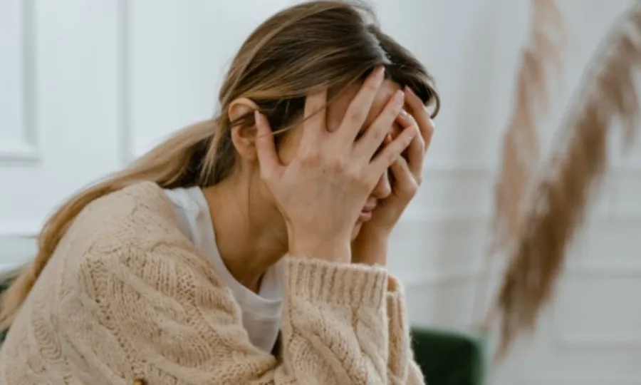 ذہنی تناؤ سے نجات کے لیے یہ آسان سے طریقے اپنائیں