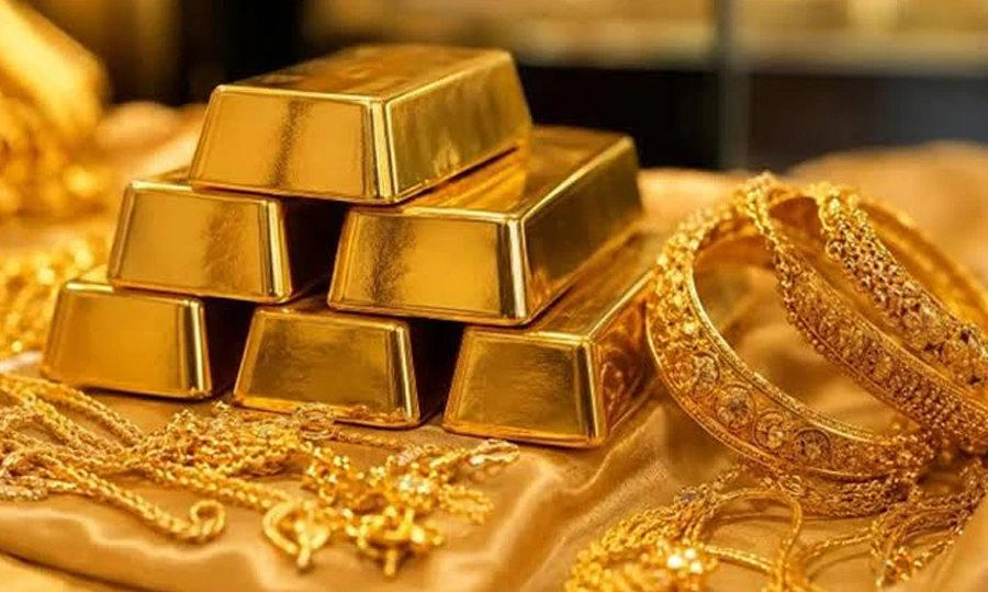 سونے کی فی تولہ قیمت میں بڑا اضافہ ریکارڈ