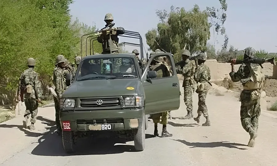 بلوچستان میں سیکیورٹی فورسز کی کارروائیاں؛ 9 دہشت گرد ہلاک، ٹھانے تباہ