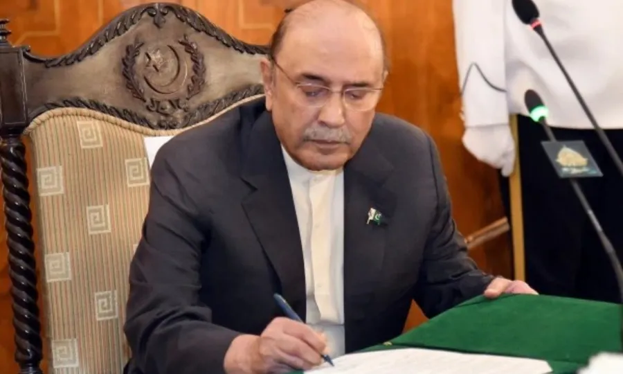 خیبرپختونخوا میں ایمرجنسی نافذ؛ صدر مملکت نے سمری پر دستخط کردیے