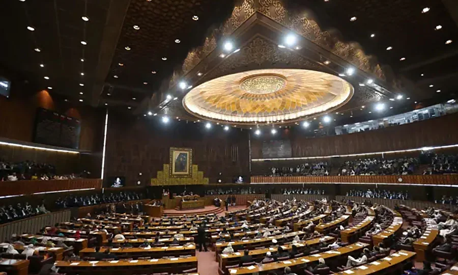 قومی اسمبلی نے خیبرپختونخوا میں ایمرجنسی کی منظوری دے دی، اپوزیشن کی مخالفت