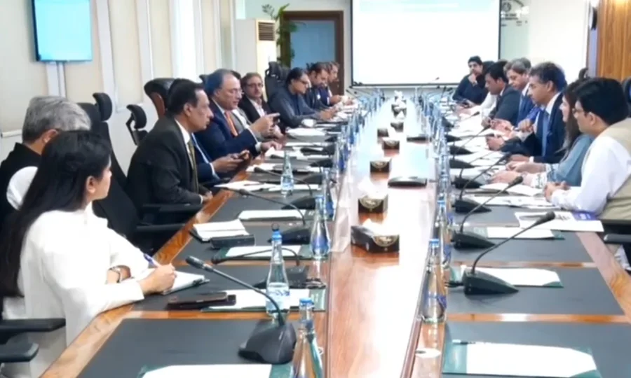 کسانوں، کاروباری افراد اور گھر بنانے والوں کے لیے بڑی خبر، اربوں روپے کے قرضوں کی منظوری