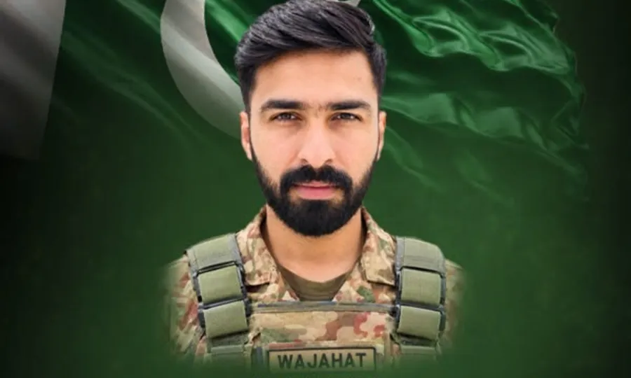 بلوچستان میں فتنۃ الہندوستان کے خلاف کارروائیاں؛ 4 دہشت گرد ہلاک، پاک فوج کا میجر شہید